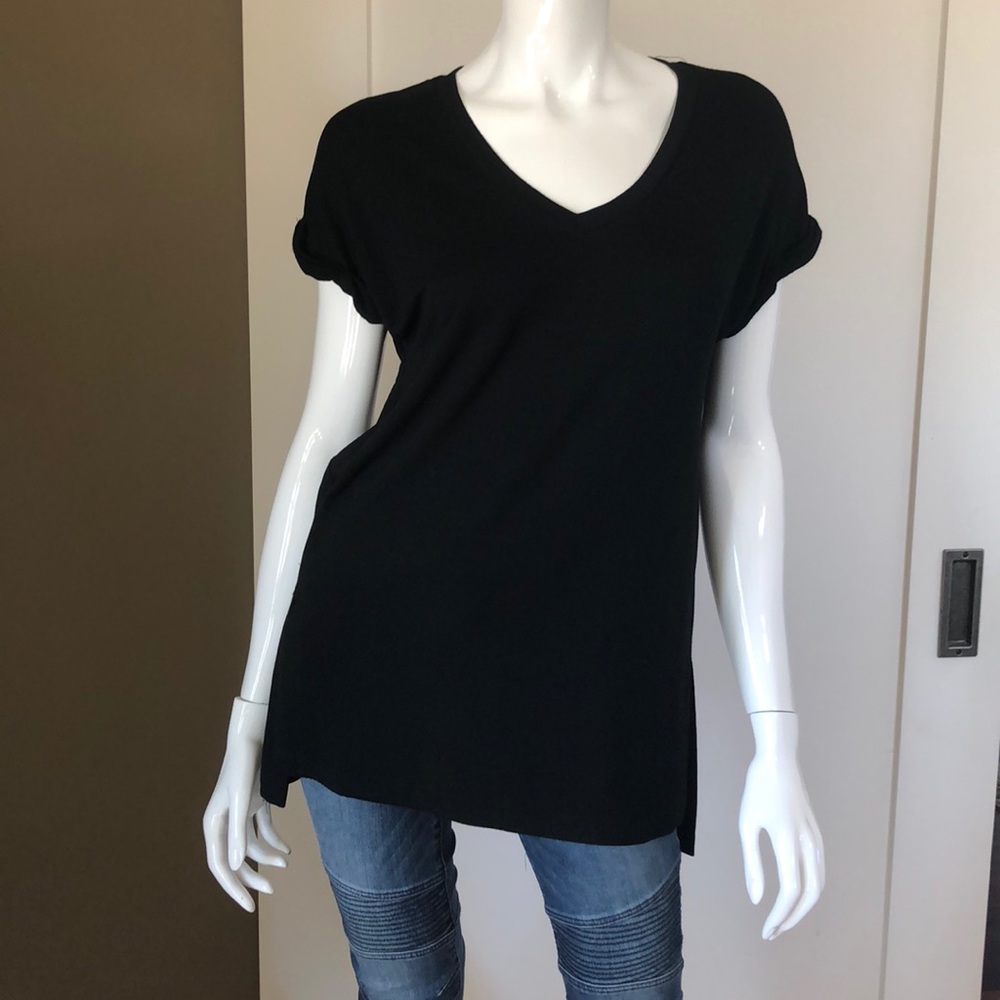 Black long v-neck with side slits cuffed sleeves